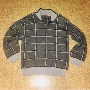 ✨2/20 Sweater✨ Gray - blue squares Medium